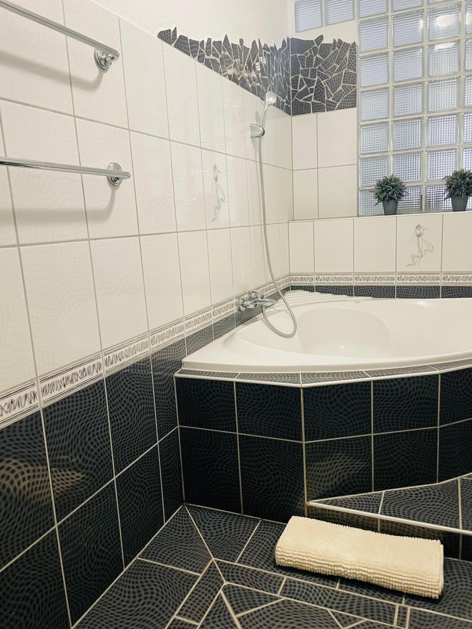 Thermal Next II Weninger Apartman 基什孔豪洛什 外观 照片